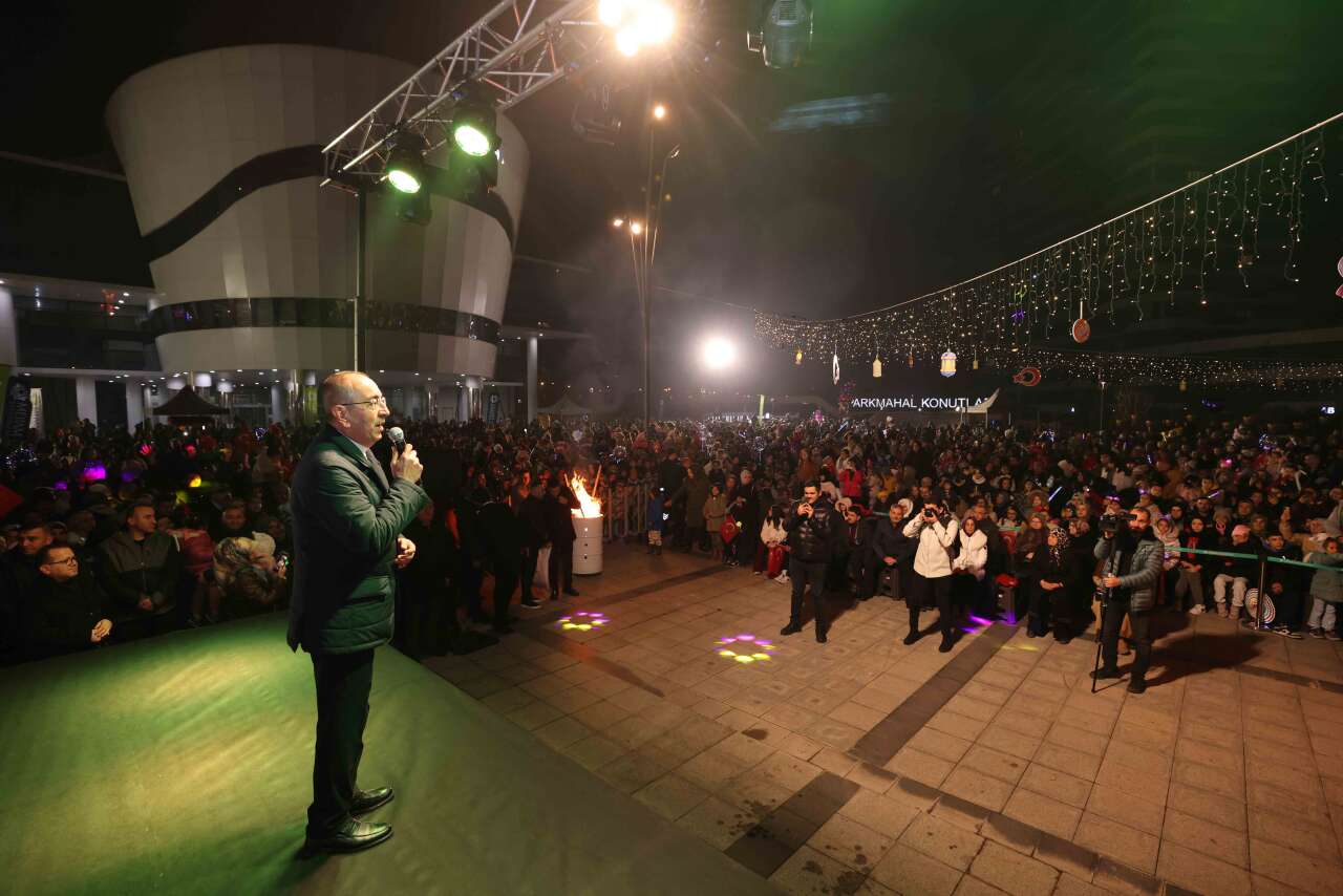 Konya’daki fener alayı kutlamaları renk cümbüşüne döndü 7